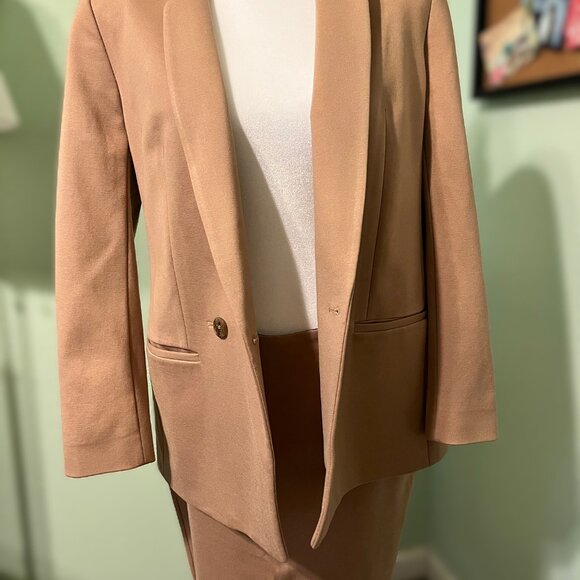 Express Editor Dress Coat Size S in Camel - Picture 2 of 9